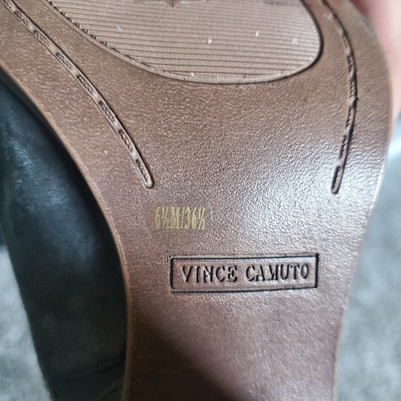 *HP* Vince Camuto Grey Suede Booties - Picture 8 of 8